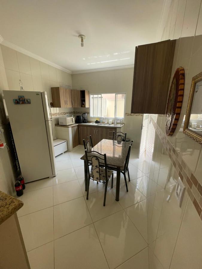 Casa Com Piscina Em